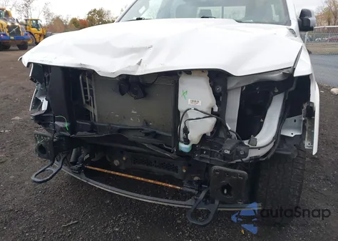 2023 Ram 1500 Big Horn 4X4 5'7 Box z USA, uszkodzony, nr VIN 1C6SRFFT0PN536146